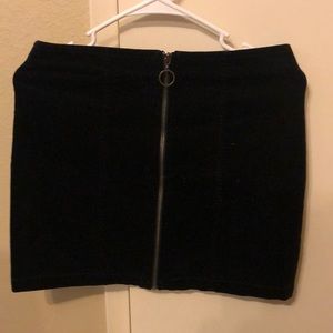 Black suede skirt with zipper 😻